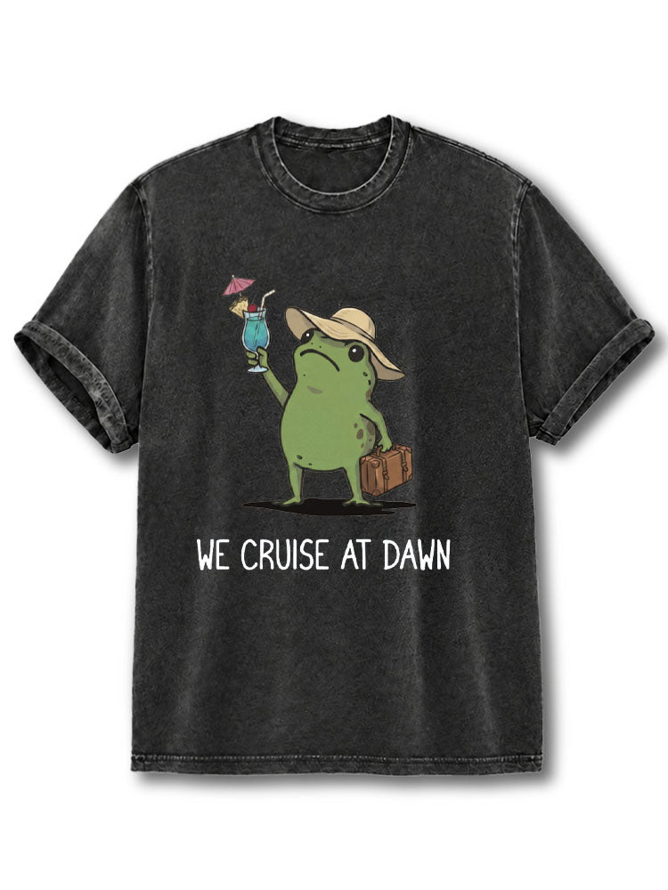 WE CRUISE AT DAWN Washed T-Shirt